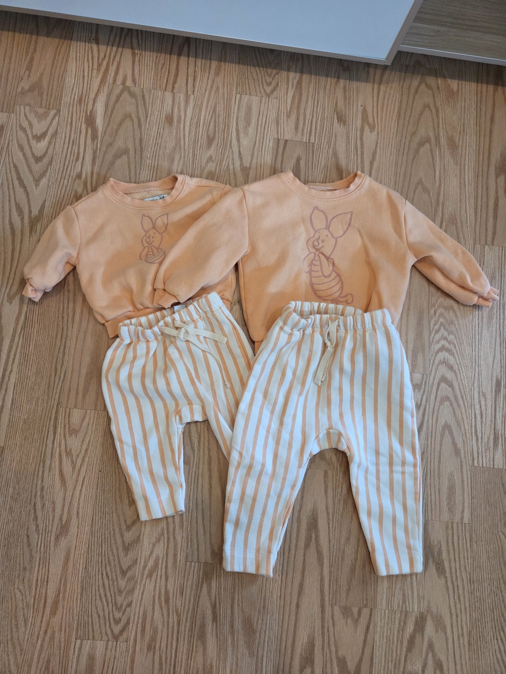 Old Navy X Disney Sister Matching Outfits